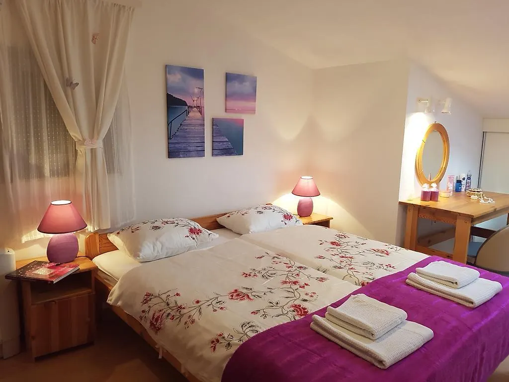 Apartments Anita - Punta Skala Petrčane