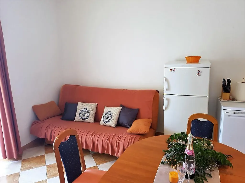 Apartments Anita - Punta Skala Petrcane