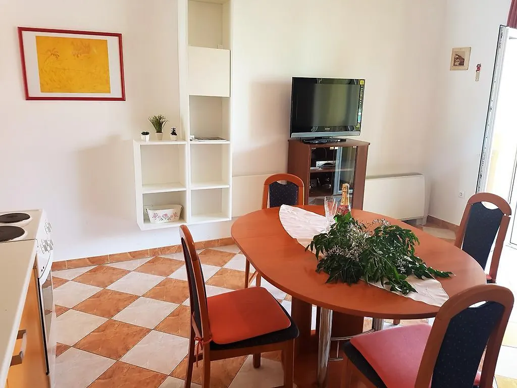 Apartments Anita - Punta Skala Petrčane