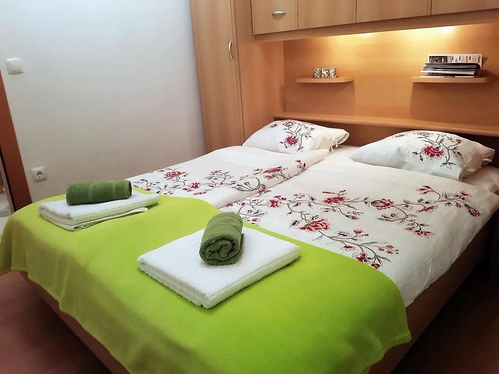 Apartments Anita - Punta Skala Petrčane