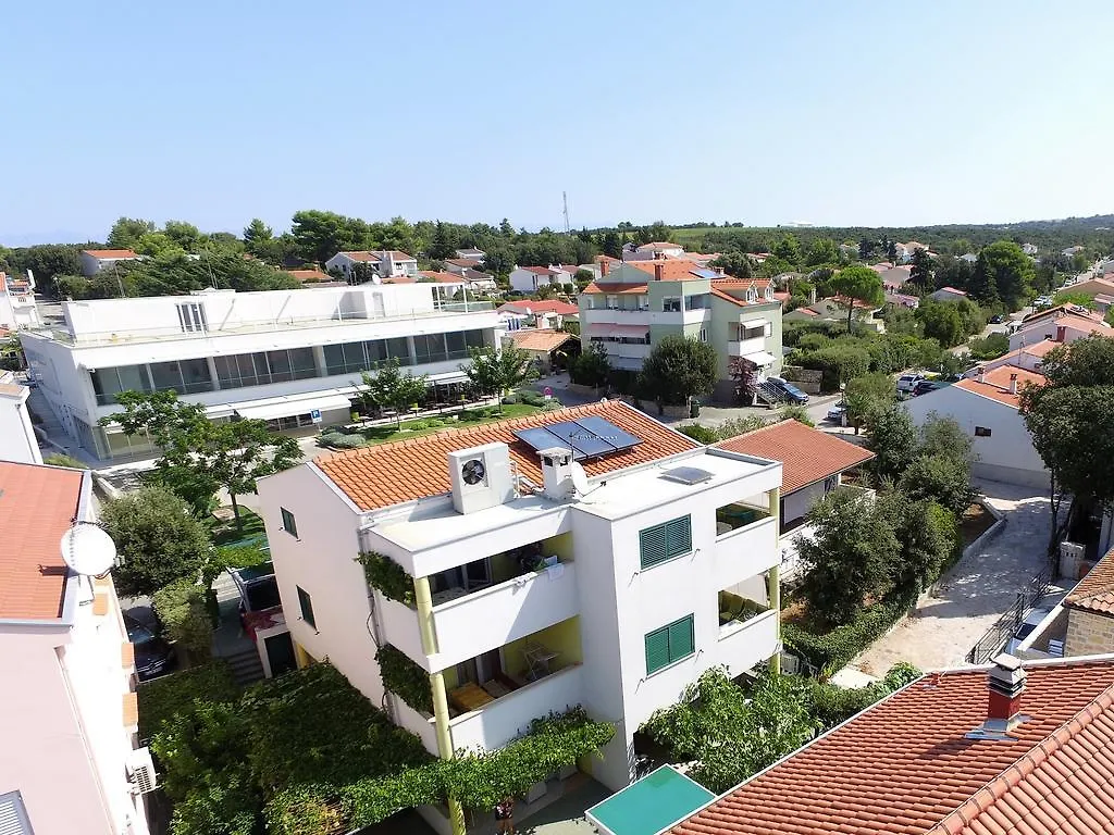 Apartments Anita - Punta Skala Petrčane Kroatien